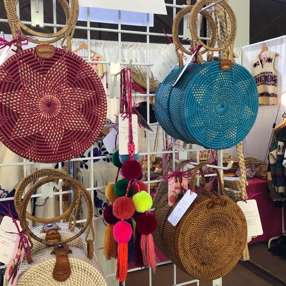 Pink Rattan Bag, straw bag, Bali bag - Picture 3 of 4